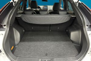 Mitsubishi Eclipse Cross esikatselu 11