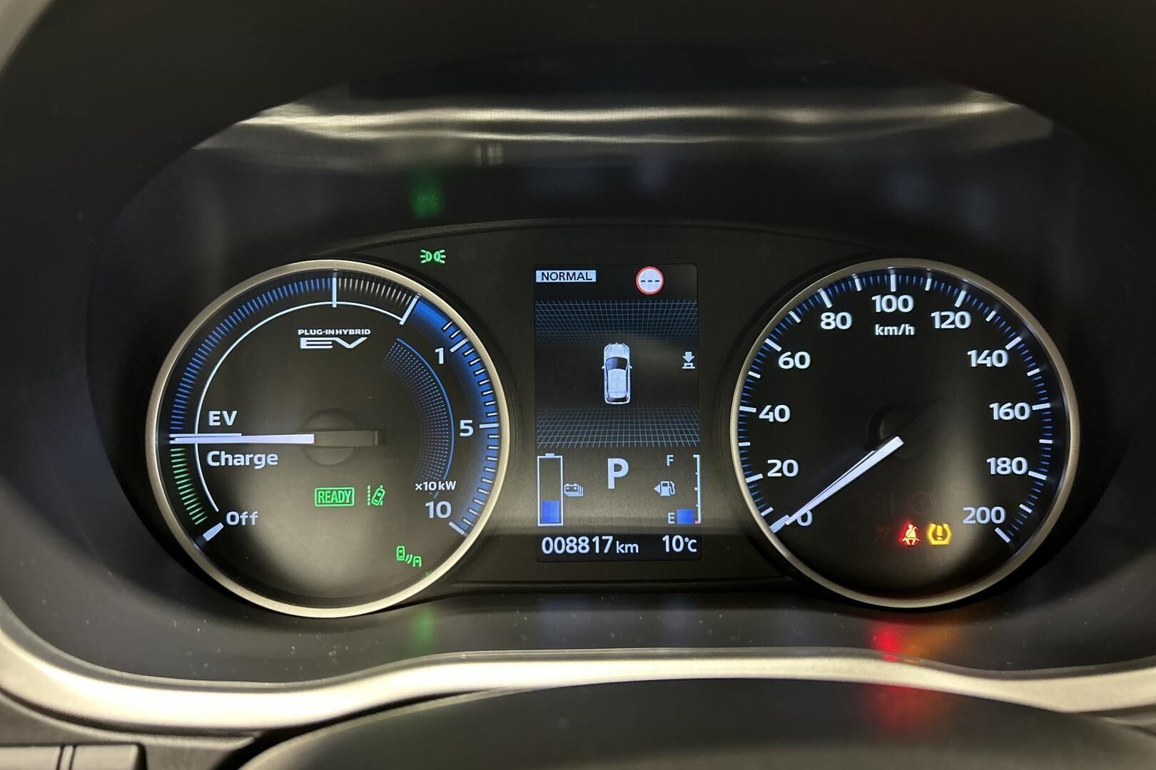 Mitsubishi Eclipse Cross iso kuva 13