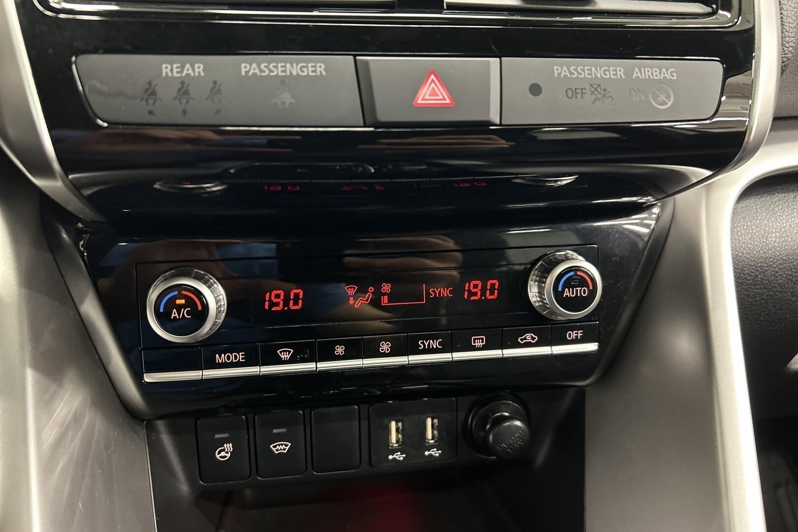 Mitsubishi Eclipse Cross iso kuva 15