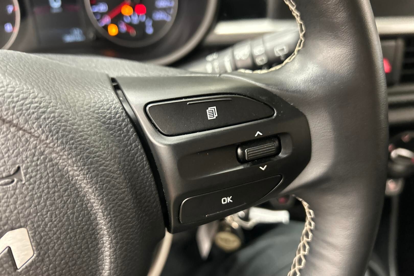 Kia Picanto iso kuva 17