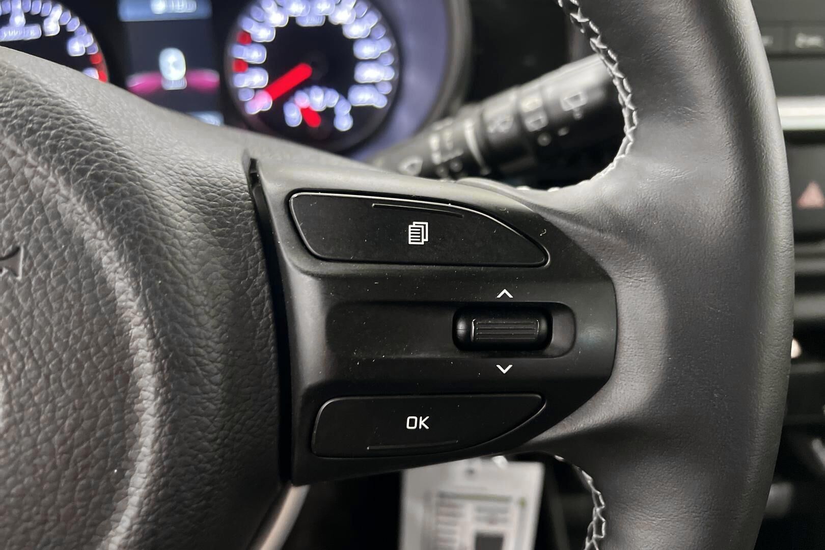 Kia Picanto iso kuva 17