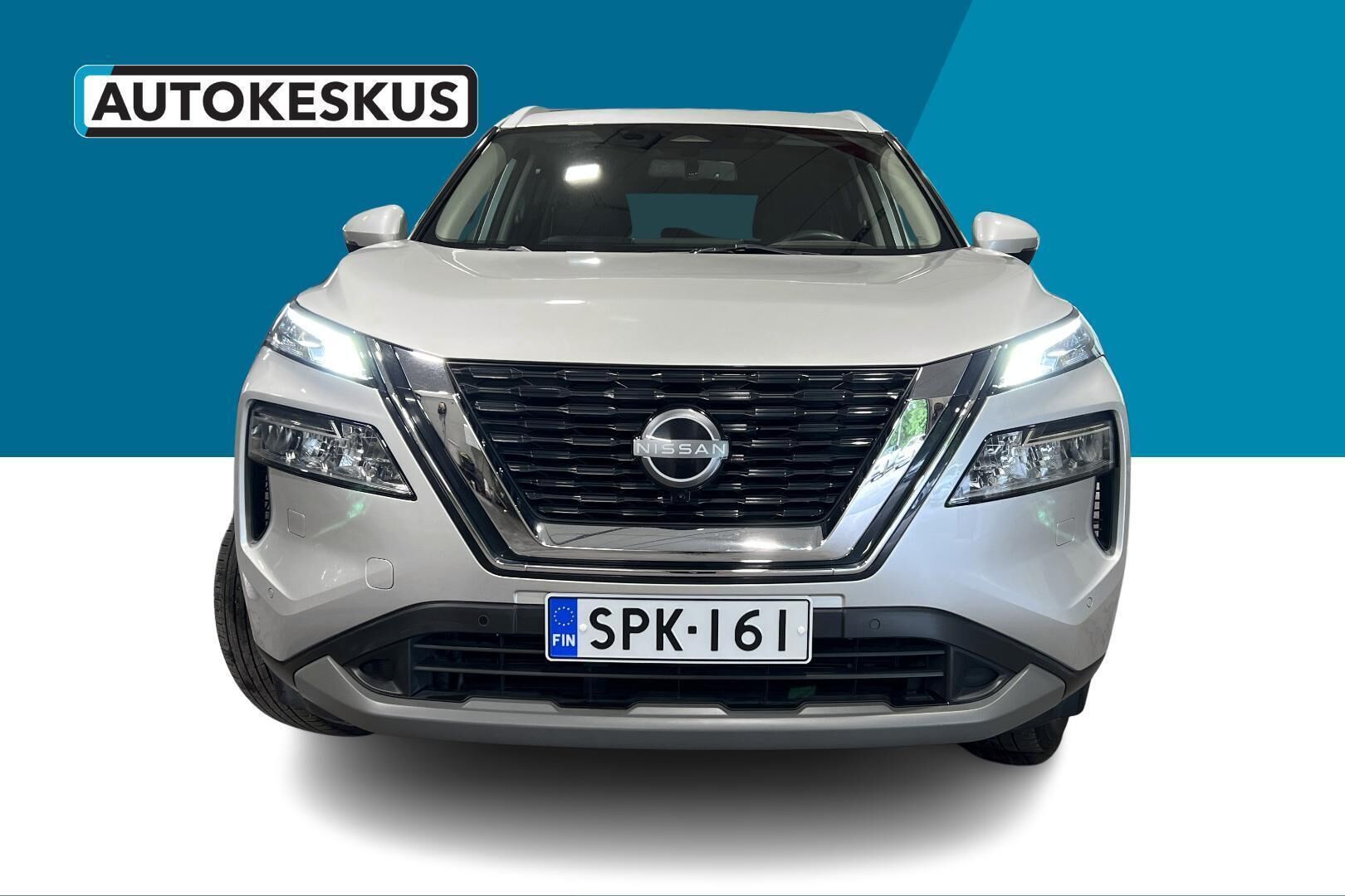 Nissan X-Trail iso kuva 2
