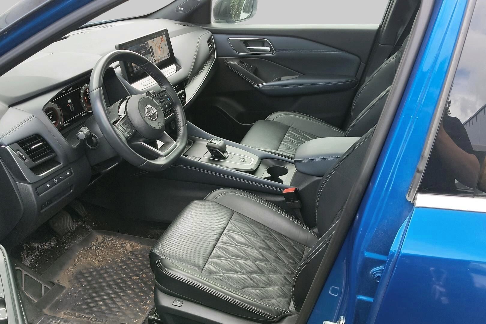 Nissan Qashqai iso kuva 2