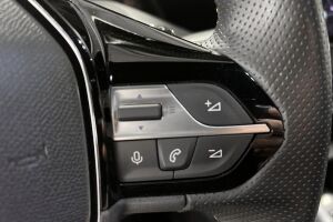 Peugeot 408 esikatselu 17