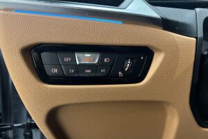 BMW i4 esikatselu 21