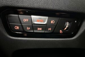 BMW i4 esikatselu 18