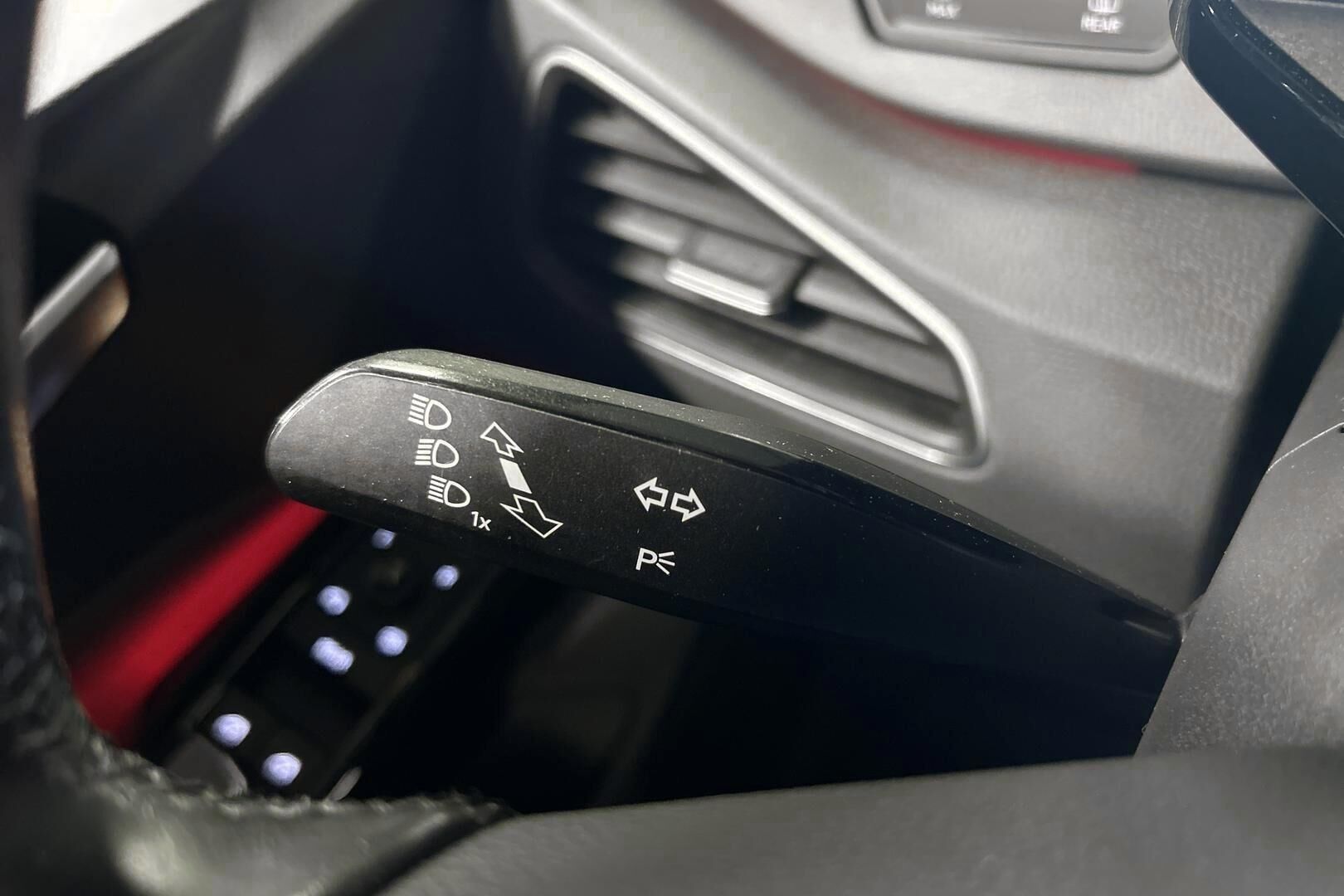Volkswagen ID.3 iso kuva 13