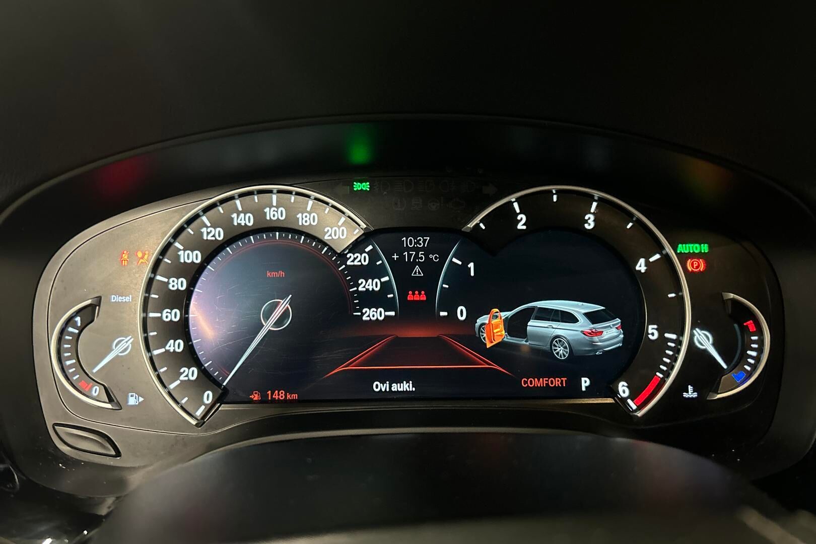 BMW 5-SARJA iso kuva 14