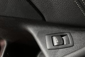 BMW 5-SARJA esikatselu 27