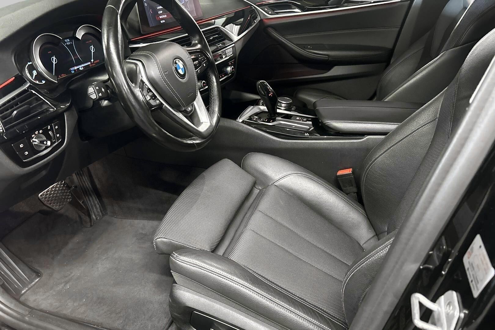 BMW 5-SARJA iso kuva 9