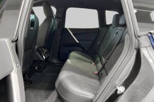 BMW iX esikatselu 10