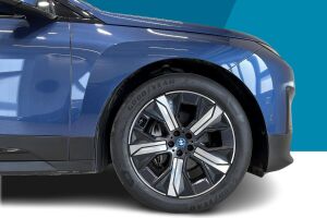 BMW iX esikatselu 13