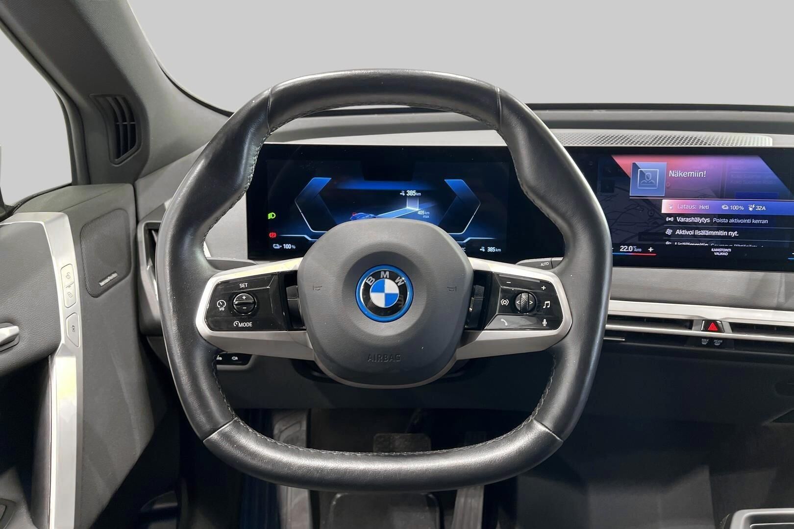 BMW iX iso kuva 37