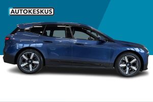 BMW iX esikatselu 4