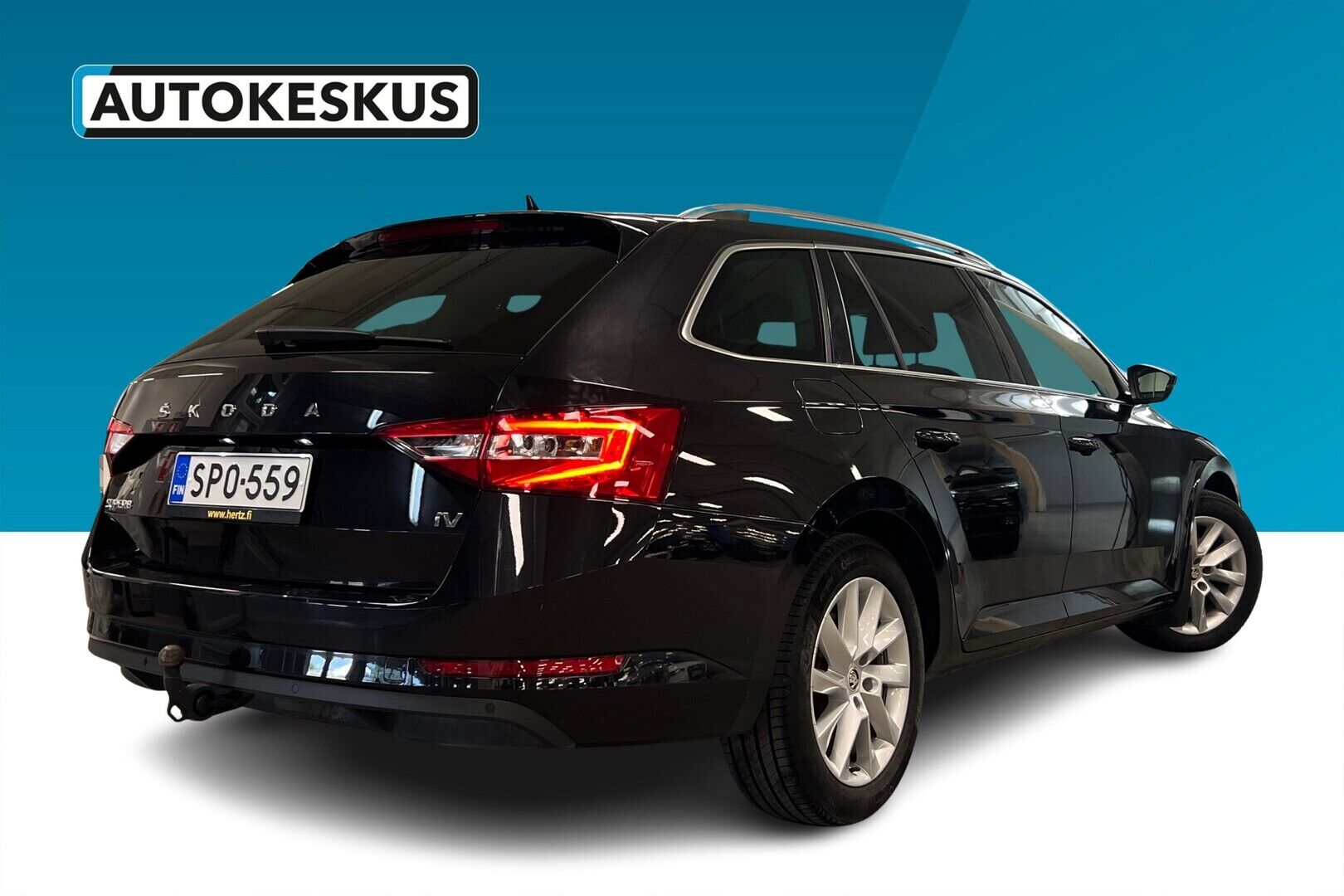 Skoda Superb iso kuva 10