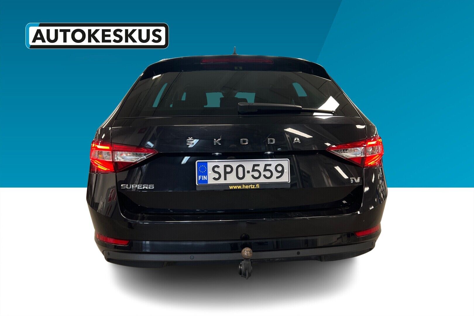 Skoda Superb iso kuva 12