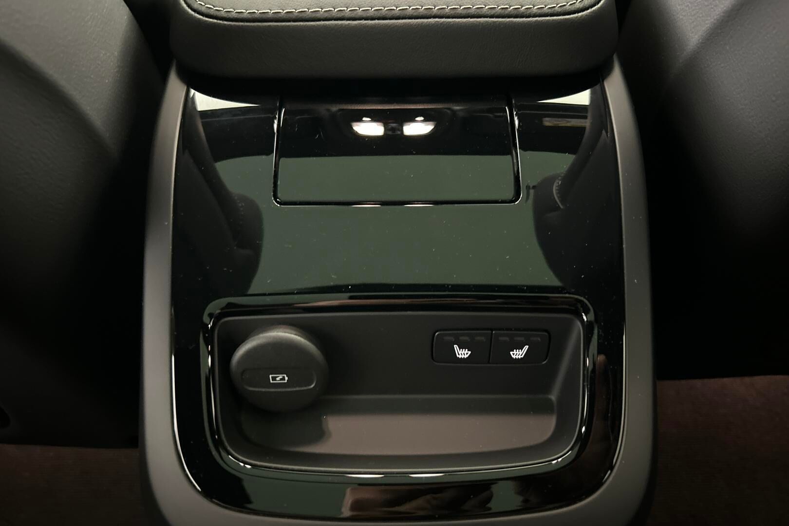 Volvo V60 iso kuva 27