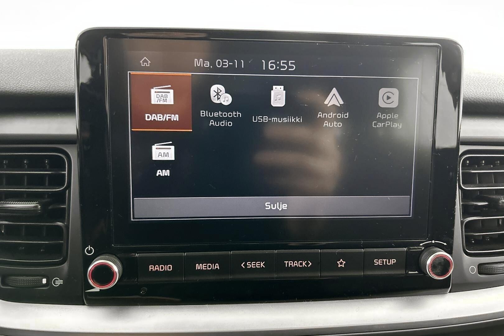 Kia Stonic iso kuva 17