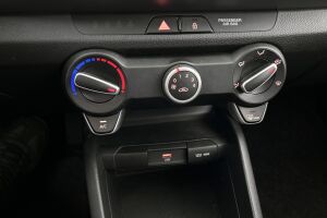 Kia Stonic esikatselu 19