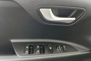 Kia Stonic esikatselu 24