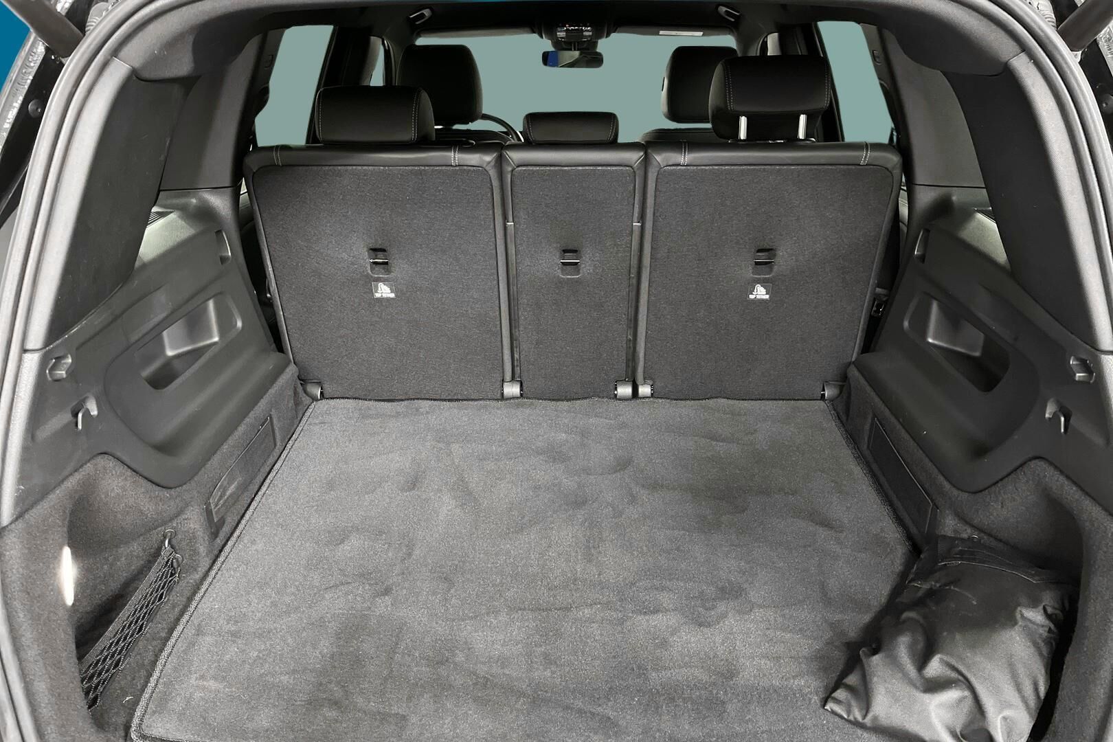 Mercedes-Benz EQB iso kuva 10