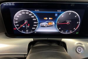 Mercedes-Benz E esikatselu 13