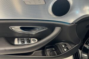 Mercedes-Benz E esikatselu 18