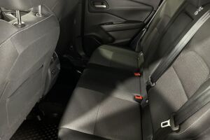 Nissan Qashqai esikatselu 10