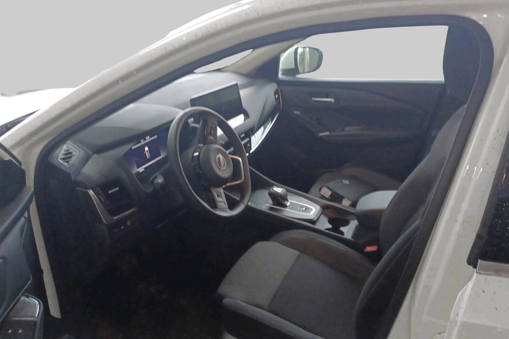 Nissan Qashqai iso kuva 2