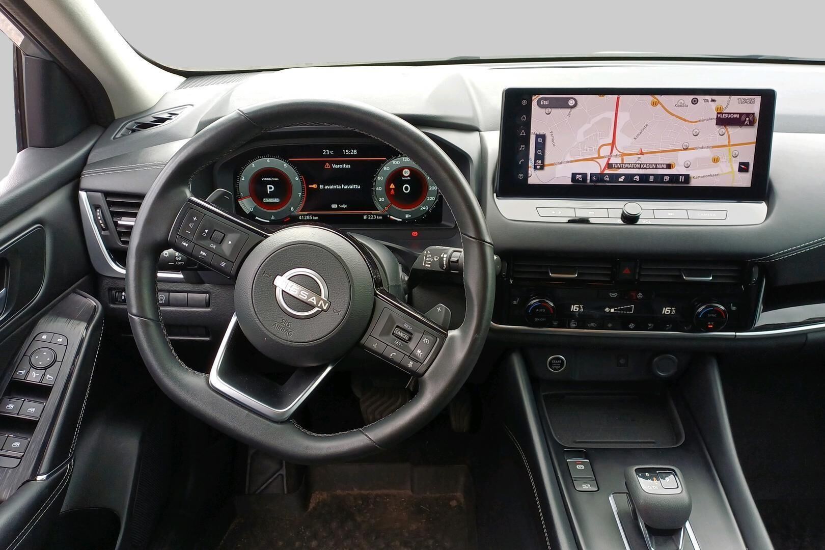 Nissan Qashqai iso kuva 1