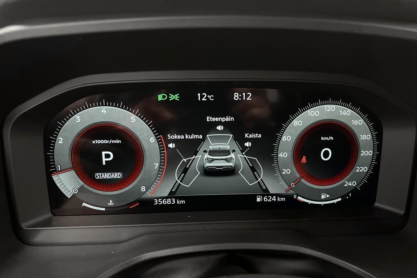 Nissan Qashqai iso kuva 14