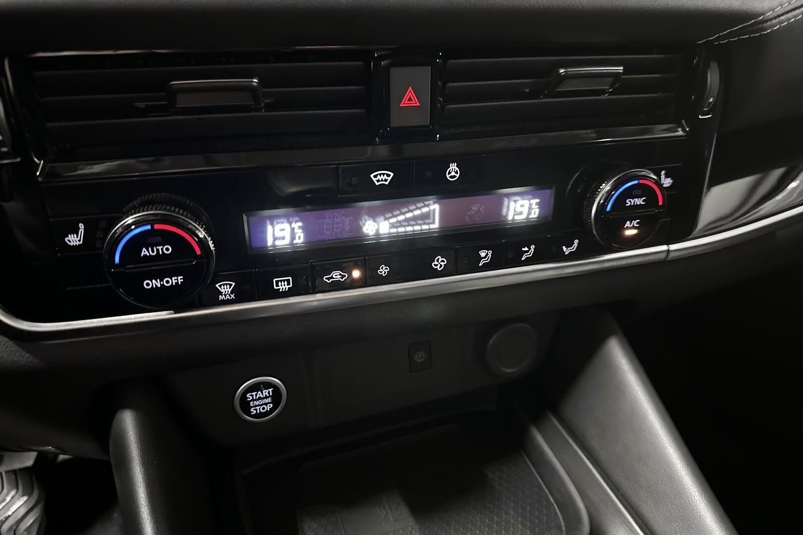 Nissan Qashqai iso kuva 30