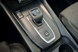 Nissan Qashqai esikatselu 12