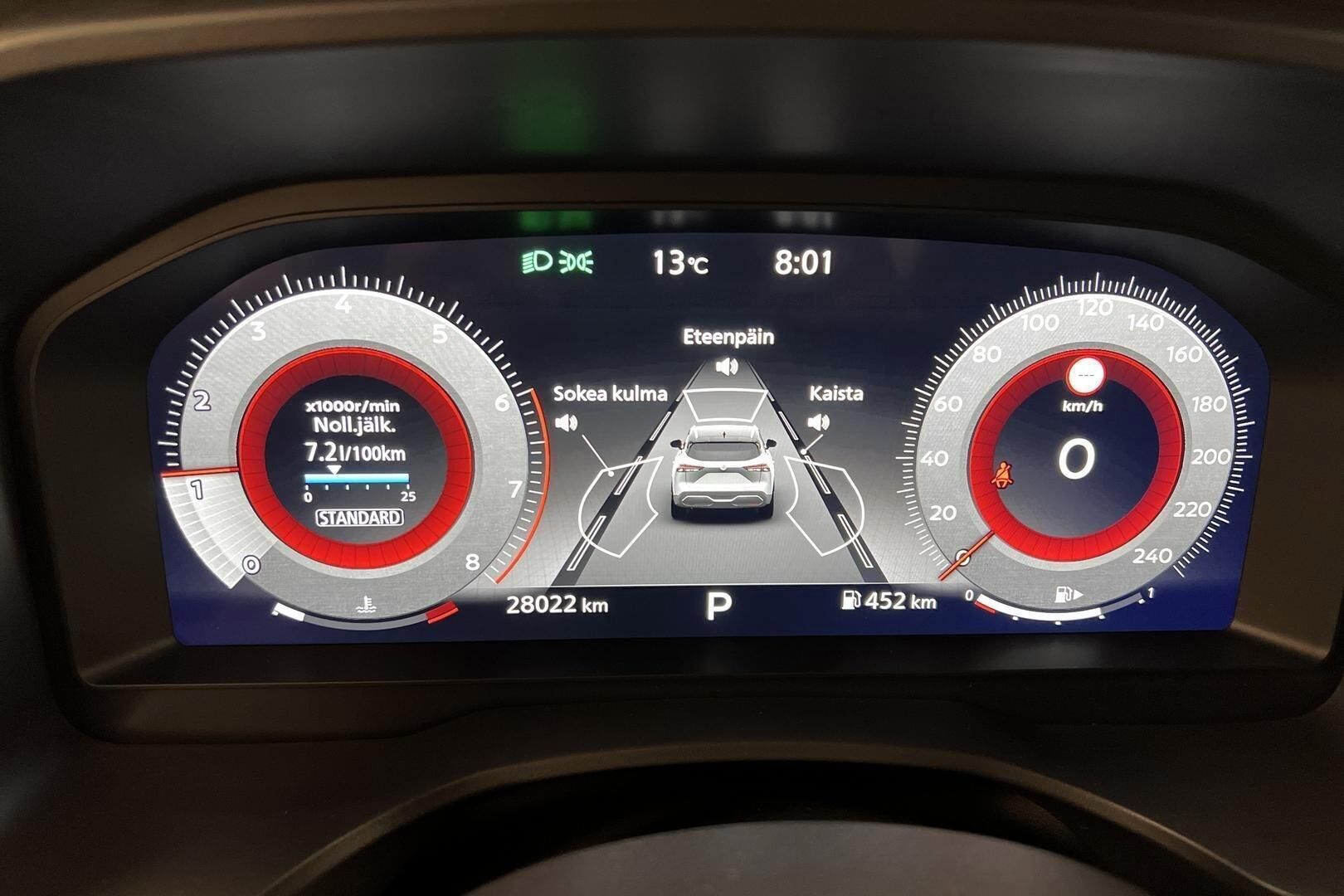 Nissan Qashqai iso kuva 14