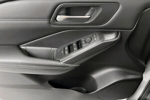 Nissan Qashqai esikatselu 18