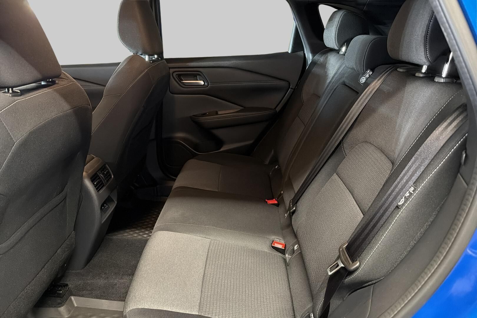 Nissan Qashqai iso kuva 5