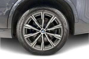 BMW X5 esikatselu 20