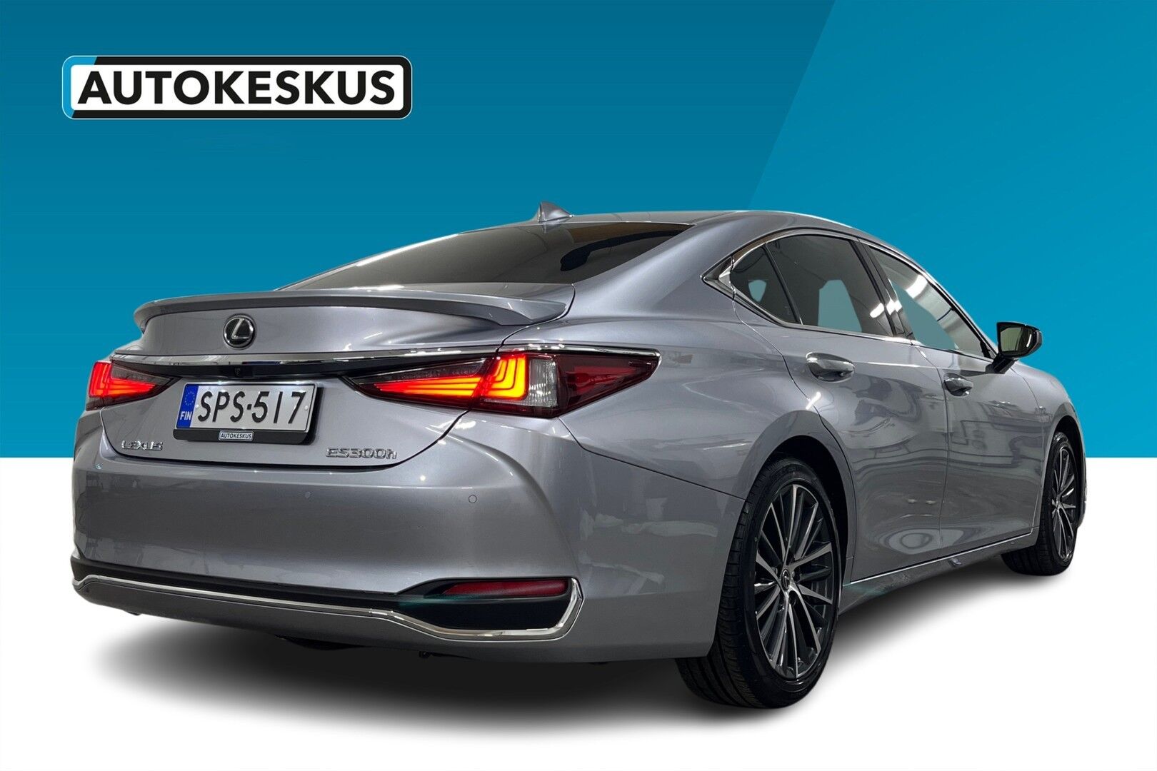 Lexus ES iso kuva 1