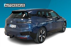 BMW IX esikatselu 1