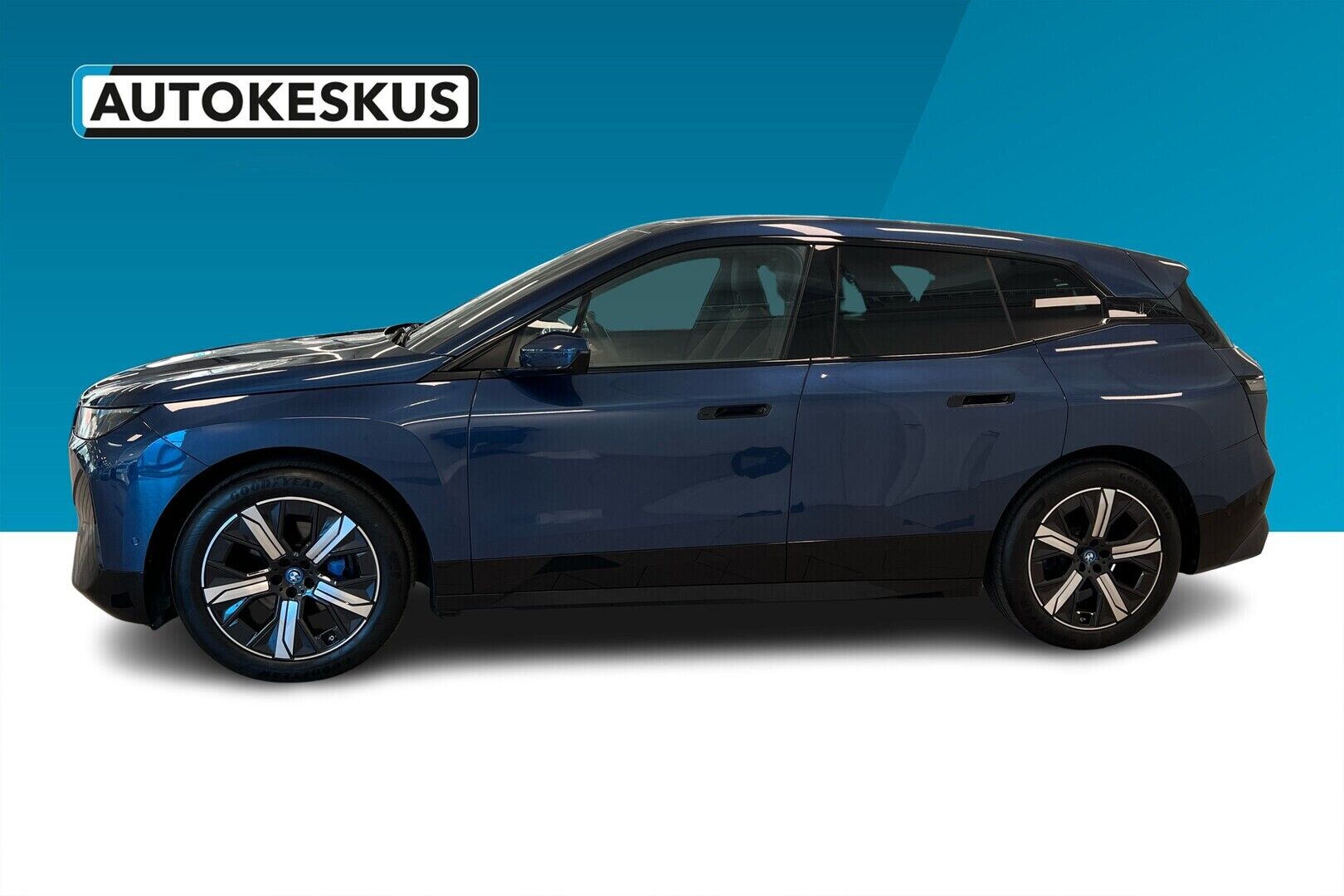 BMW IX iso kuva 4