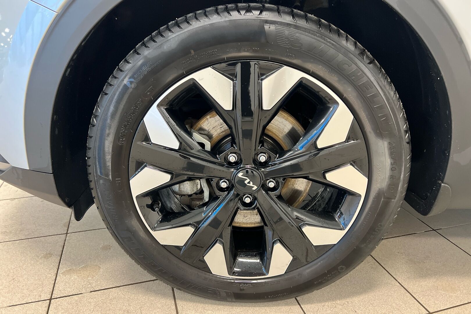 Kia Sportage iso kuva 10