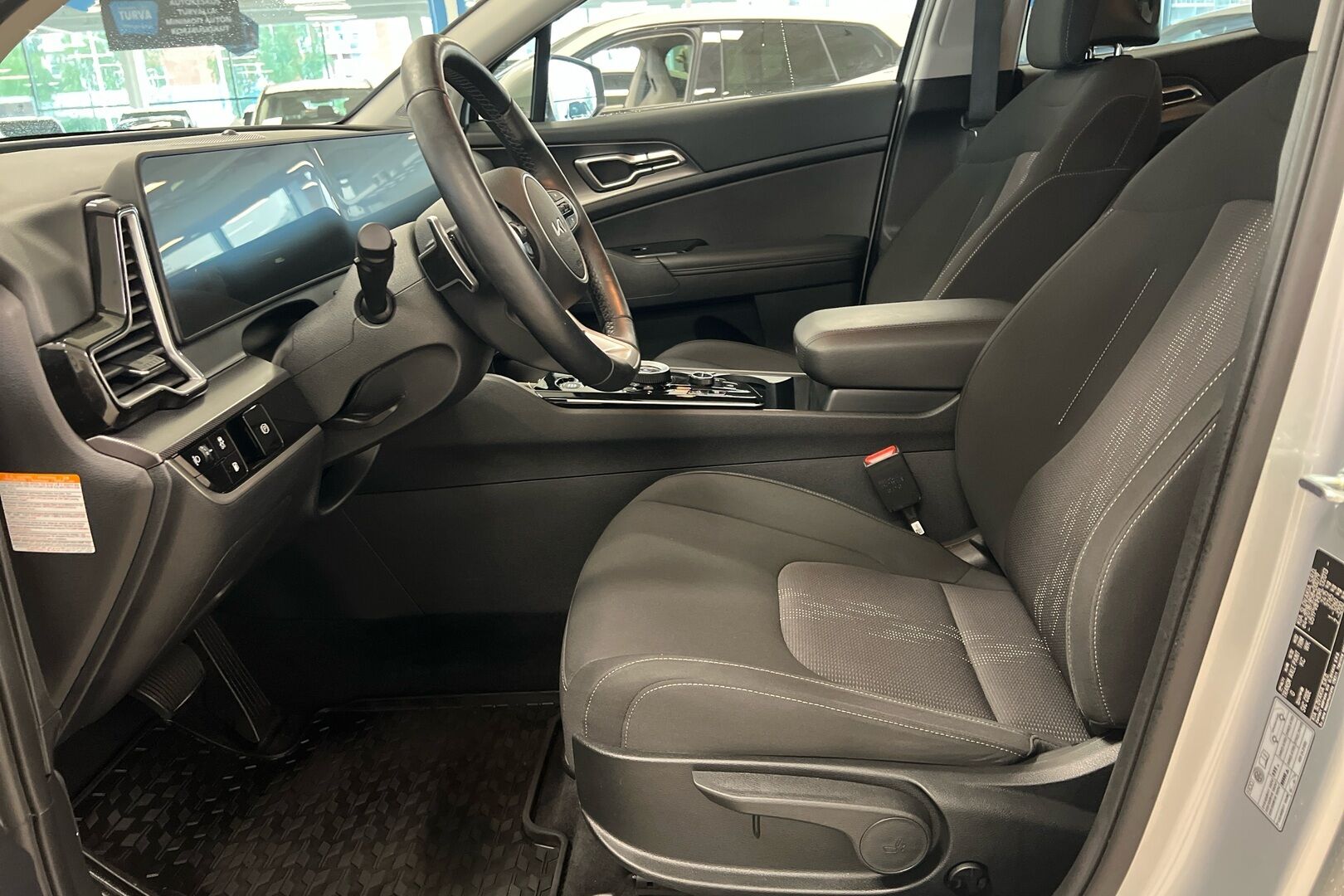 Kia Sportage iso kuva 7