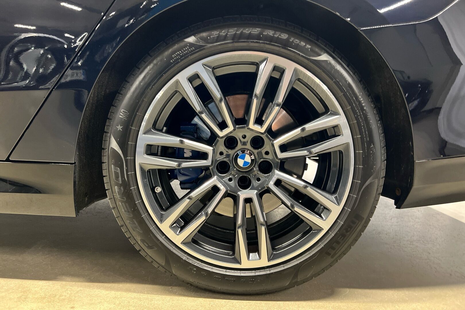 BMW 5-sarja iso kuva 10