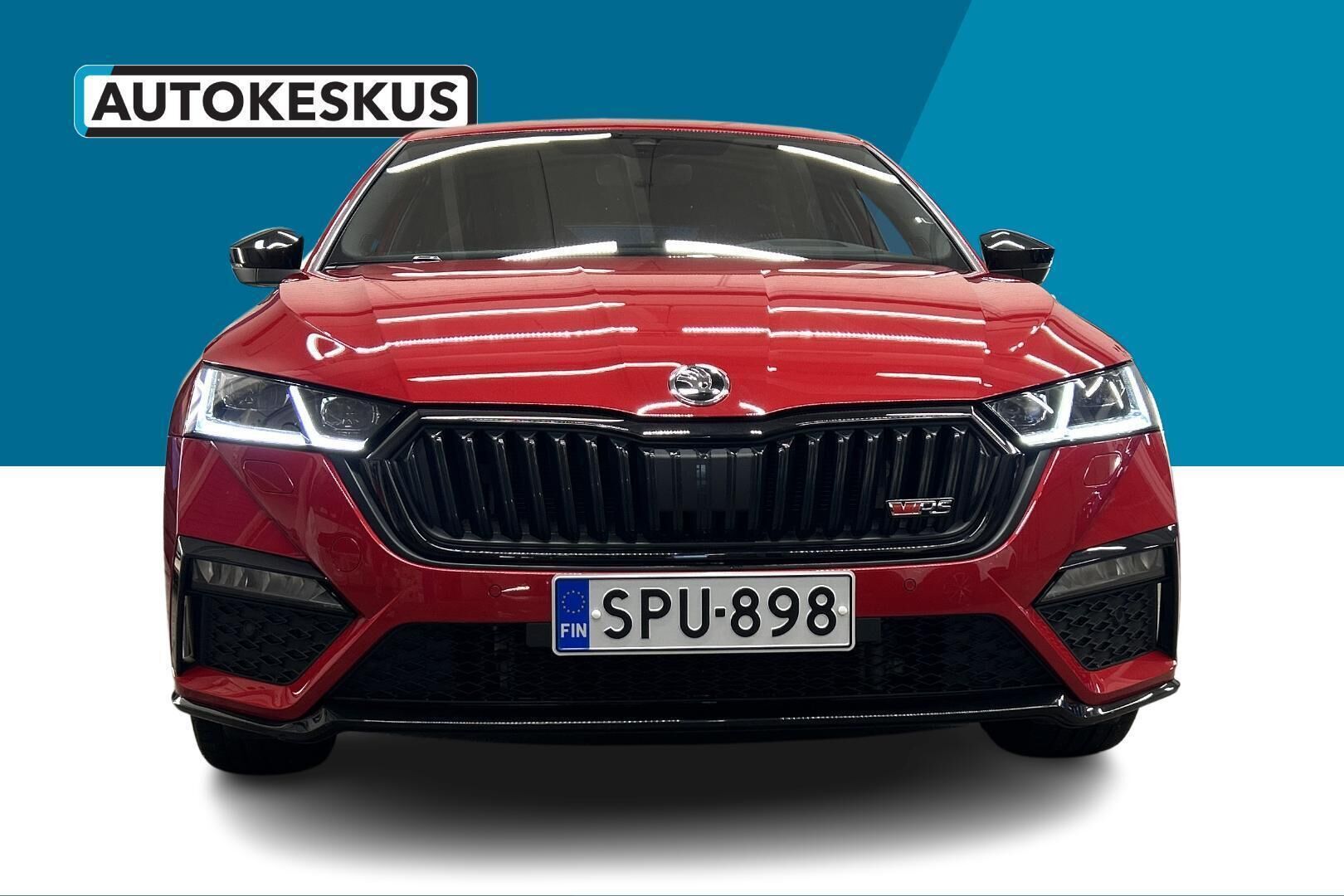 Skoda Octavia iso kuva 2