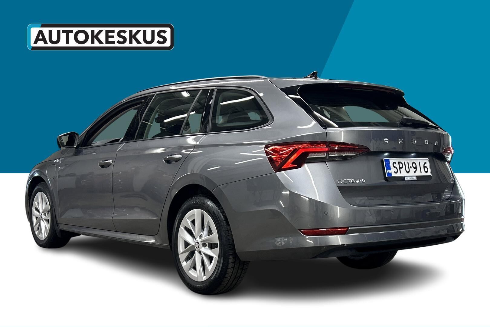 Skoda Octavia iso kuva 6