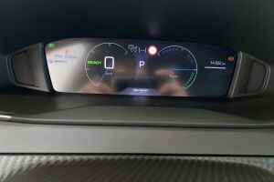 Peugeot e-208 esikatselu 13