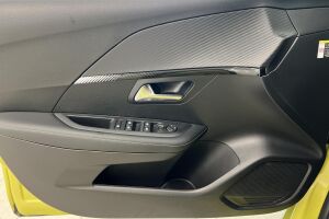 Peugeot e-208 esikatselu 19