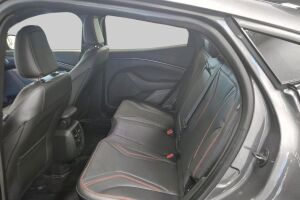 Ford Mustang Mach-E esikatselu 8