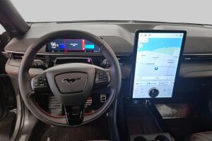 Ford Mustang Mach-E esikatselu 9