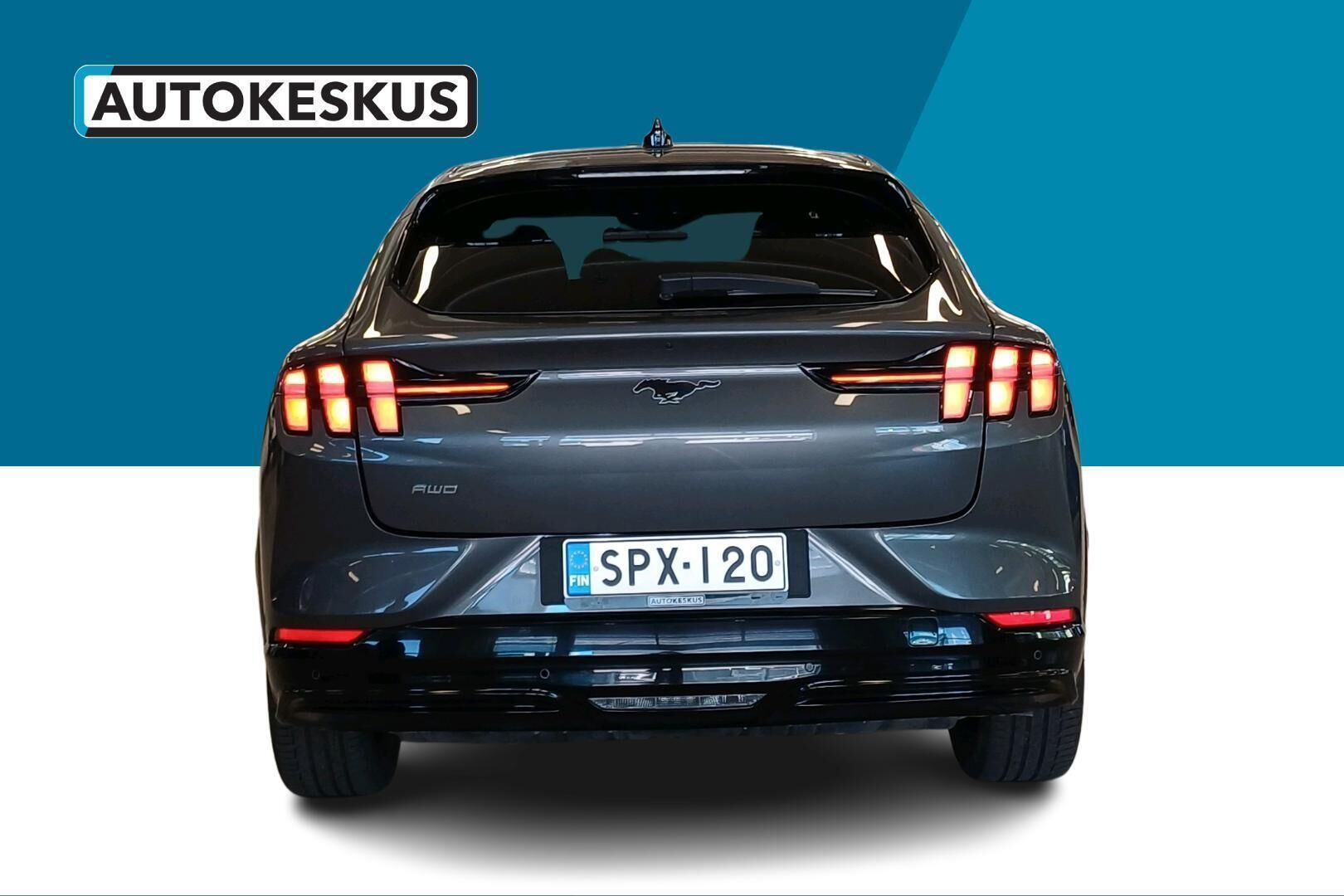 Ford Mustang Mach-E iso kuva 6